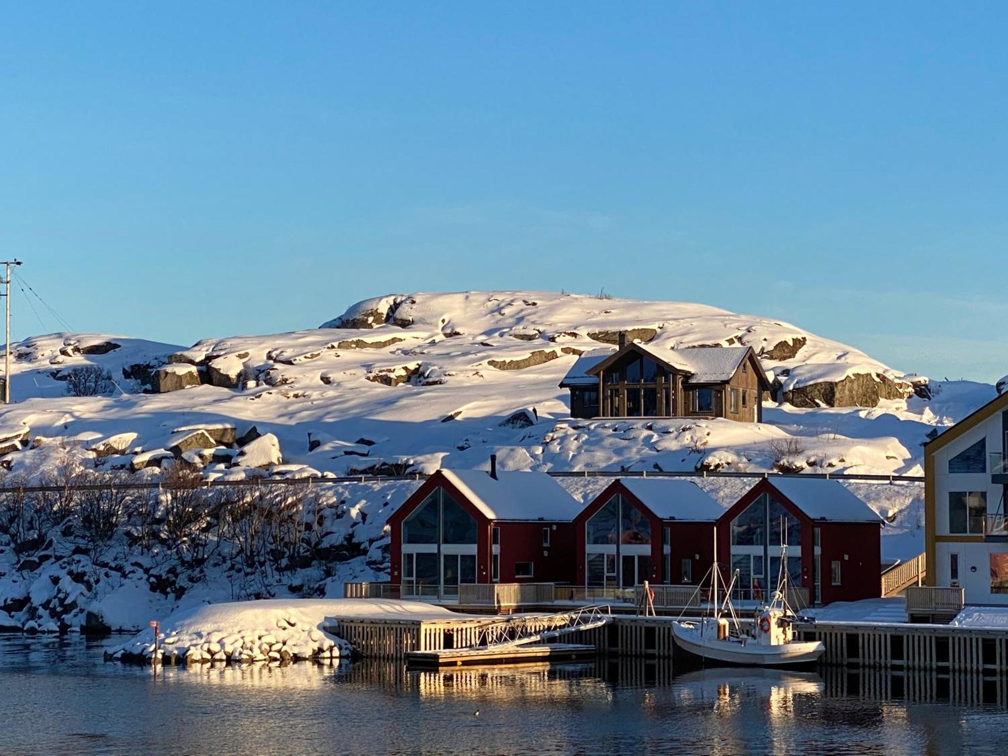 Superior Cabin Ballstad Lofoten ภายนอก รูปภาพ